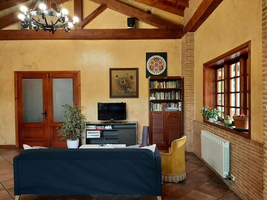 Lhamo Mandala House Villa Pontevedra Dış mekan fotoğraf